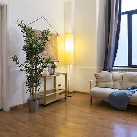 Appartamento ALTIDO Crocetta loft set Milano Esterno foto