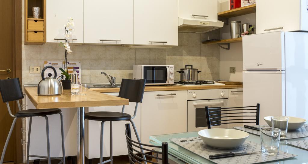Appartamento ALTIDO Crocetta loft set Milano Esterno foto