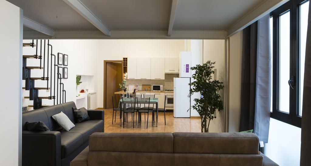 Appartamento ALTIDO Crocetta loft set Milano Esterno foto