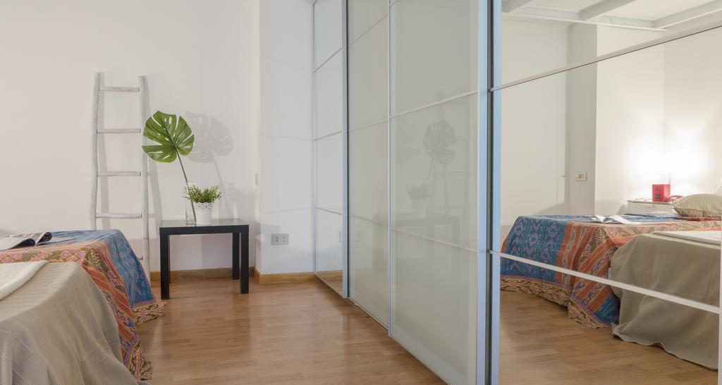 Appartamento ALTIDO Crocetta loft set Milano Esterno foto